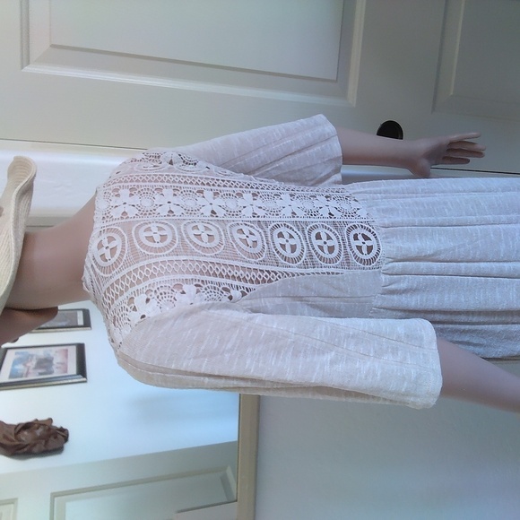 Rue 21 Lace Insert Cover Up Cream Size Medium - Picture 6 of 12